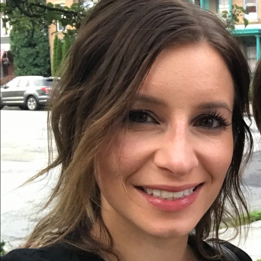 Meet your Posher, Abigail